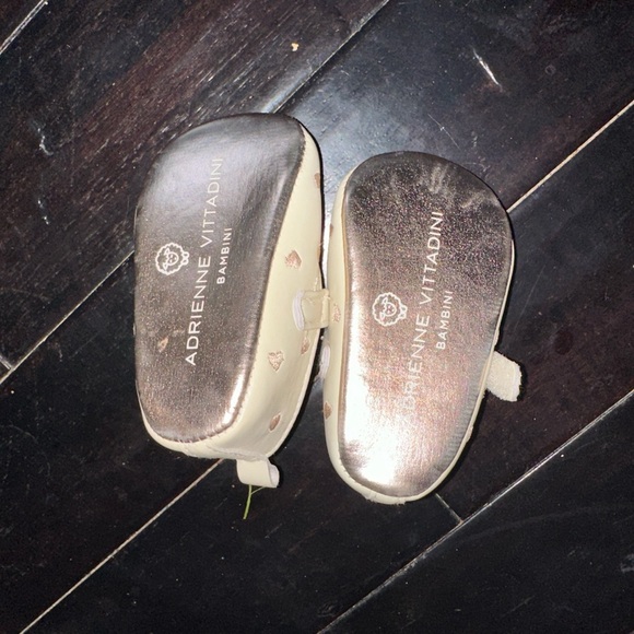 Adrienne Vittadini Baby Shoes with Heart Pattern - Picture 2 of 4